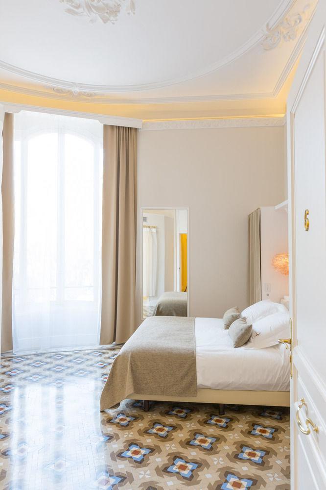 Anakena House Bed & Breakfast Barcelona Eksteriør billede